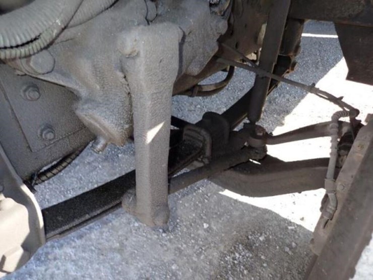 2004-international-1652-image-29