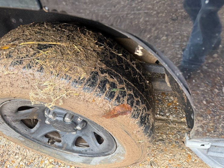 2015-chevrolet-tahoe-image-10