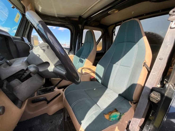 2000-jeep-wrangler-image-21