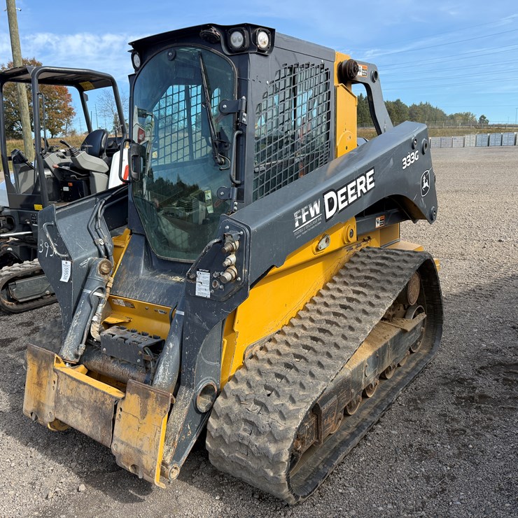 DEERE 333G