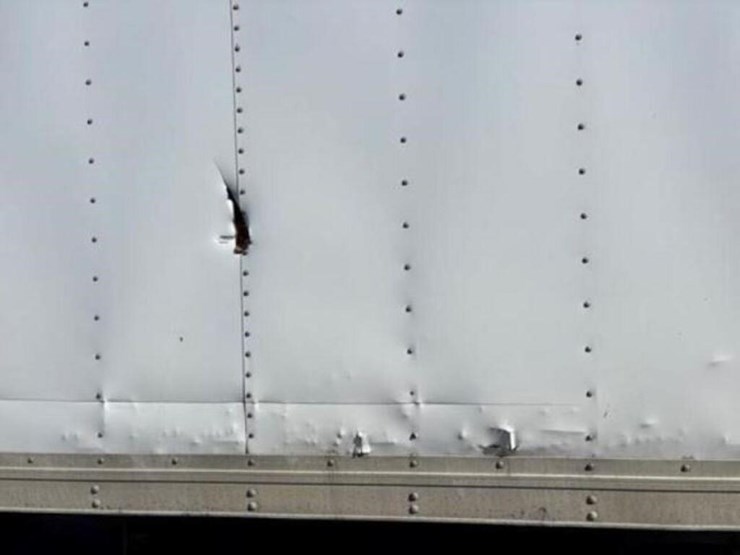 2013-ford-f750-xl-image-23