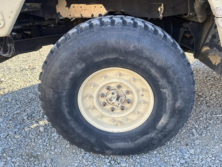 #5036-•-hummer-hmmwv-image-74