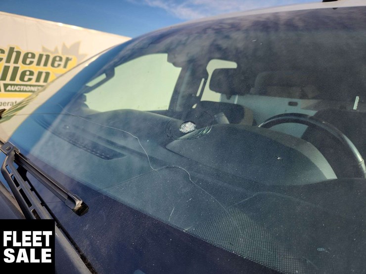 2017-chevrolet-silverado-1500-image-40