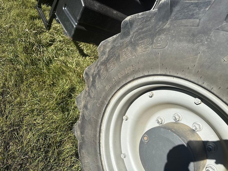 2021-massey-ferguson-7720s-dyna-6-tractor-image-44