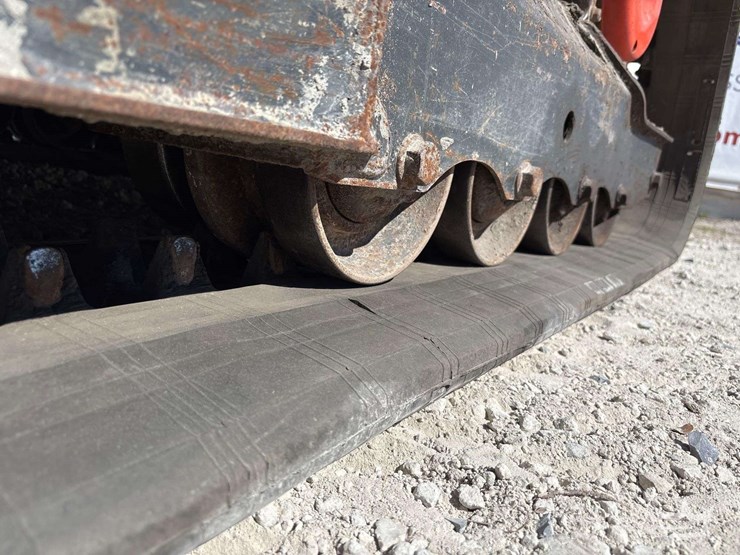 2018-bobcat-t590-image-30