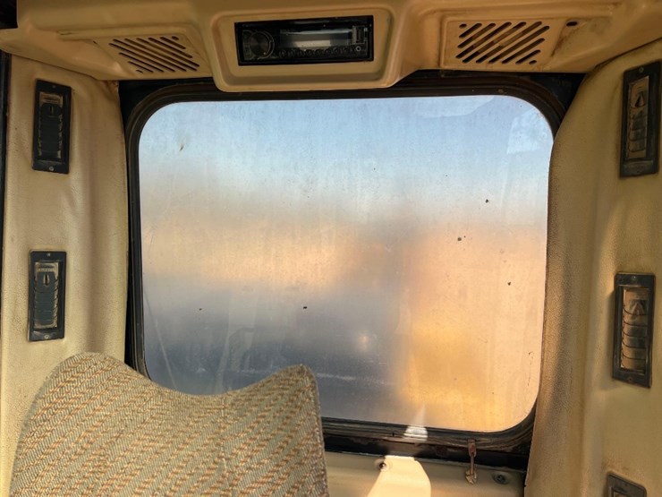 2000-caterpillar-322bl-image-41