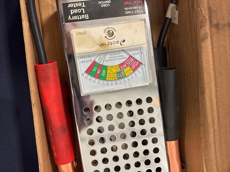 assorted-tools-set-image-12