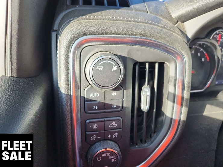 2019-chevrolet-silverado-1500-image-13