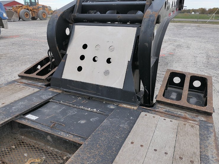 2017-fontaine-55-ton-image-36