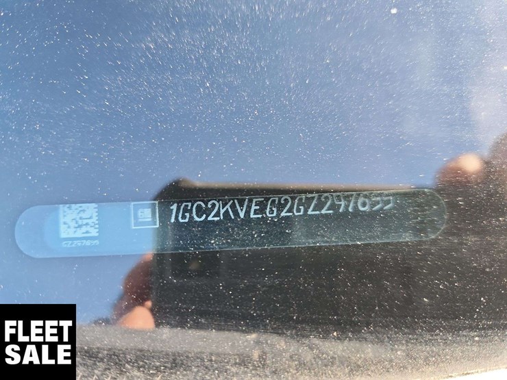 2016-chevrolet-silverado-2500hd-image-6