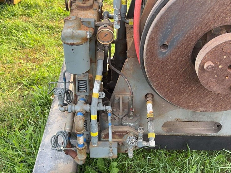 caterpillar-single-cylinder-development-engine-image-16