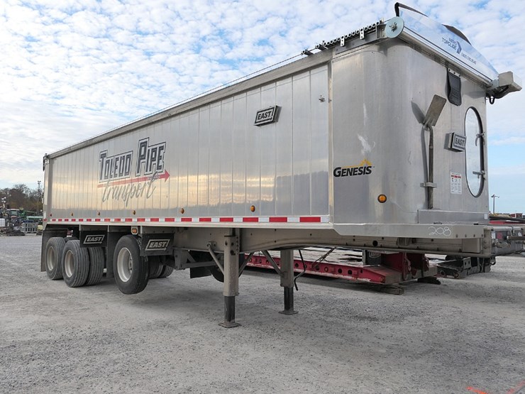 2019-genesis-34'-x-96"-image-1