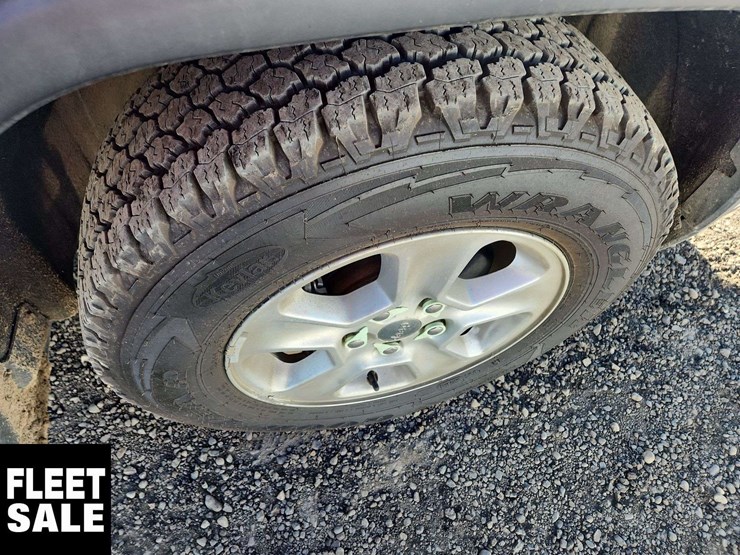 2014-jeep-grand-cherokee-image-32