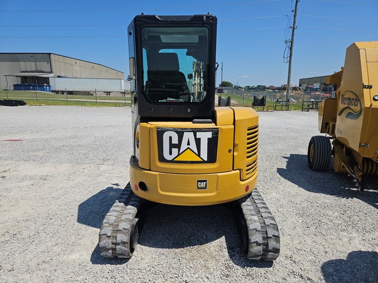 2020-caterpillar-303.5-image-11