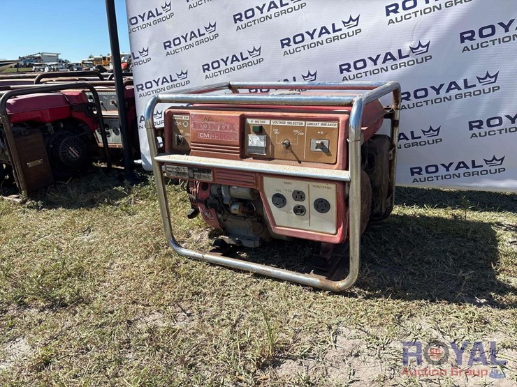 honda-em3500sx-portable-gasoline-generator-image-3