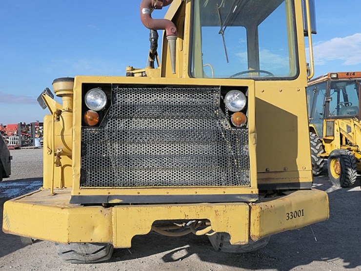 caterpillar-613b-image-6