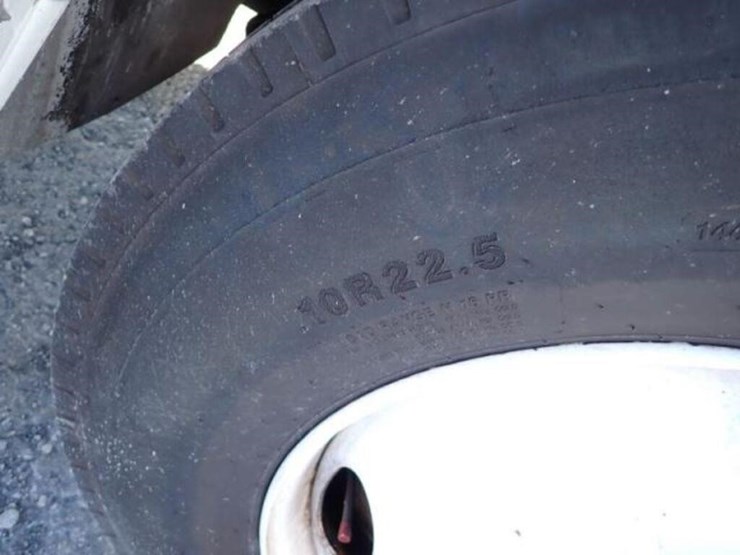 2004-international-1652-image-36