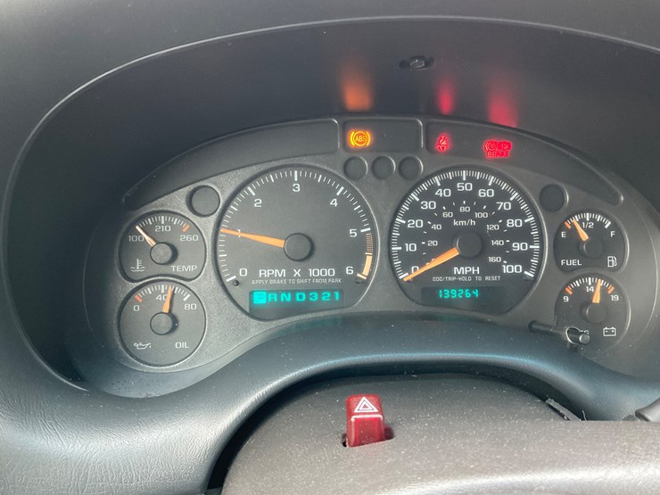 2002-chevrolet-s10-image-15