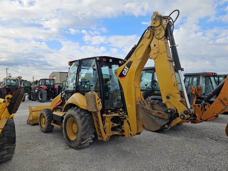 caterpillar-420f-image-20