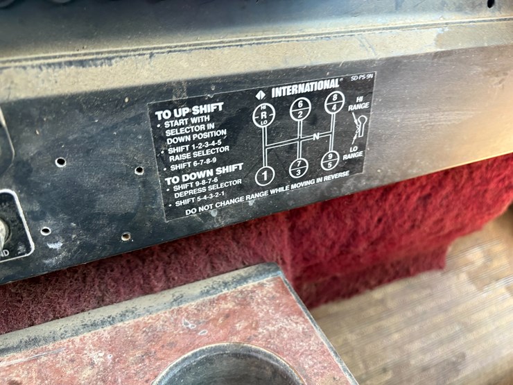 1995-international-9400-image-69
