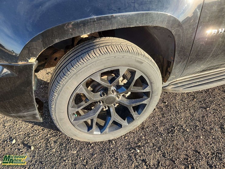 2013-chevrolet-tahoe-image-11