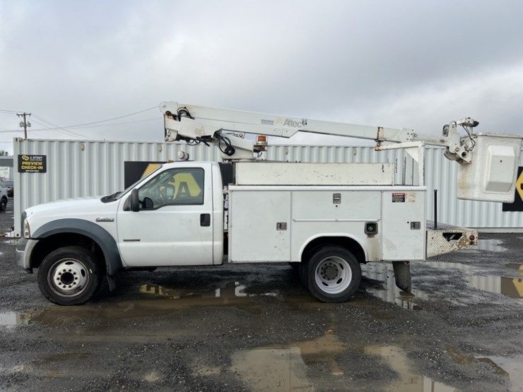 2006-ford-f450-image-7