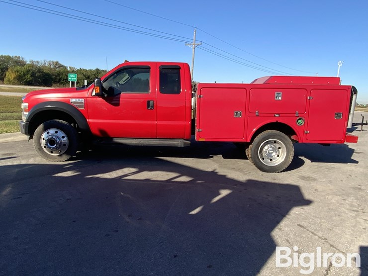 2010-ford-f550-xlt-image-8
