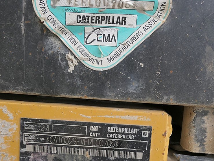 2015-caterpillar-329fl-image-50