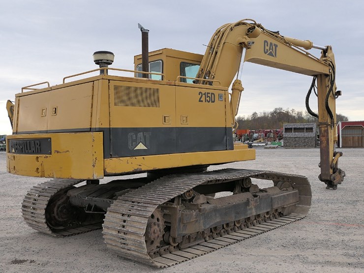 caterpillar-215d-image-5