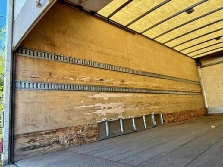 2013-ford-f750-xl-image-39