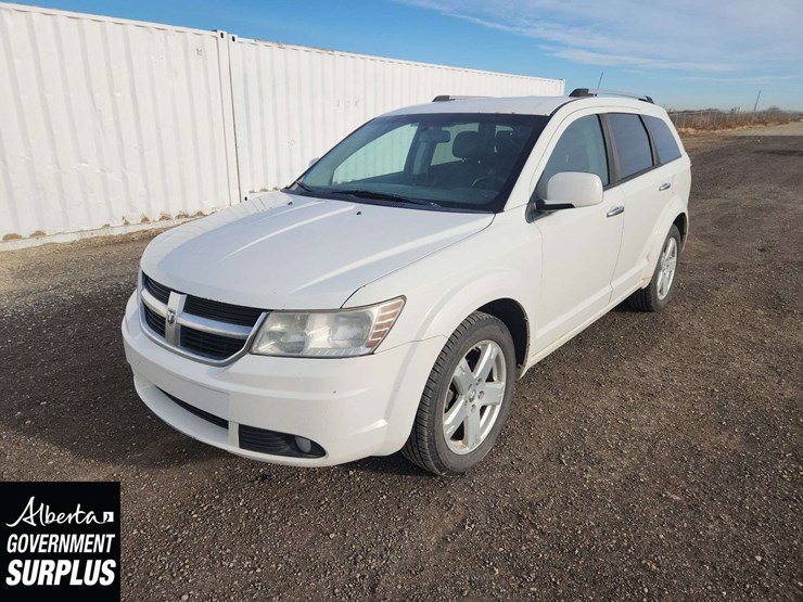 2010-dodge-journey-image-1
