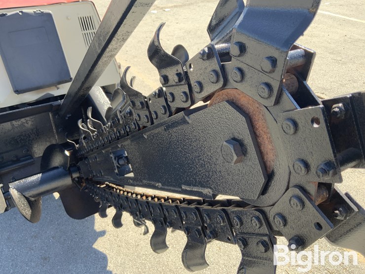 2000-ditch-witch-410sxd-image-13