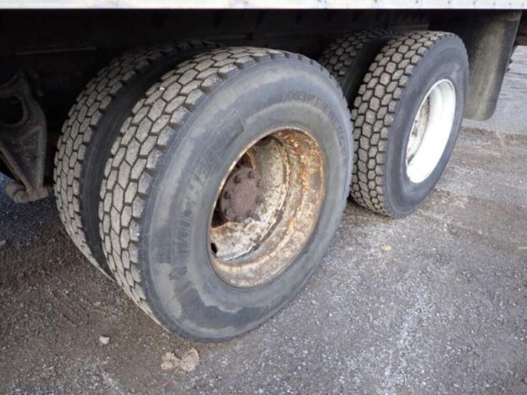 2008-international-durastar-4400-t/a-van-truck-1ht-image-38