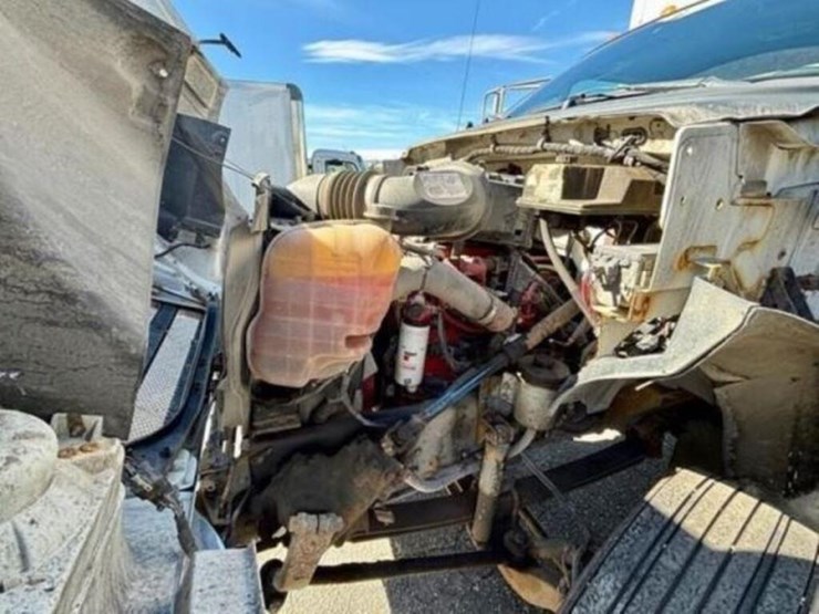 2013-ford-f750-xl-image-59