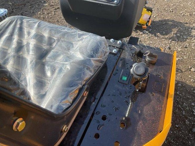 #1602-•-unused-2025-landhero-hydraulic-mini-excavator-image-14