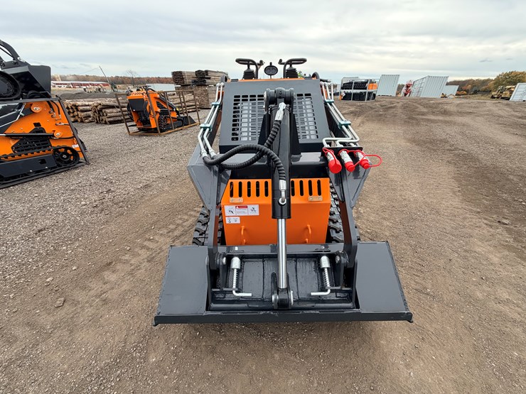 #1014-•-unused-2025-landhero-mini-skid-steer-loader-image-4