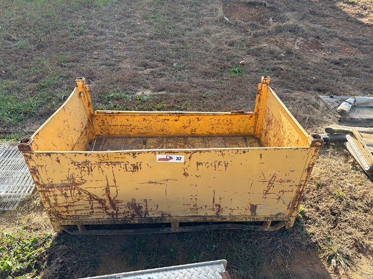 #32-•-metal-bin-image-1