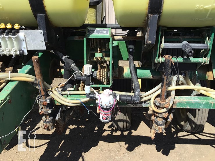 1987-john-deere-7200-image-11