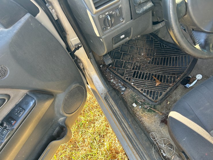 2004-gmc-canyon-image-44