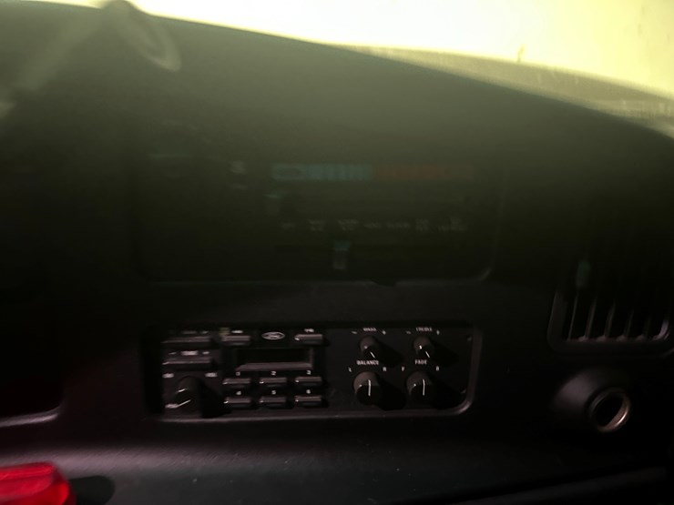 1992-ford-e350-image-51