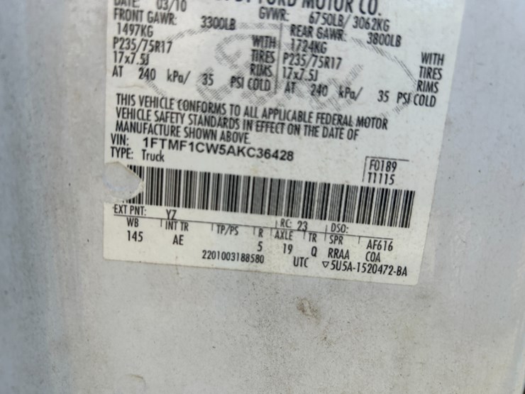 2010-ford-f150-image-38