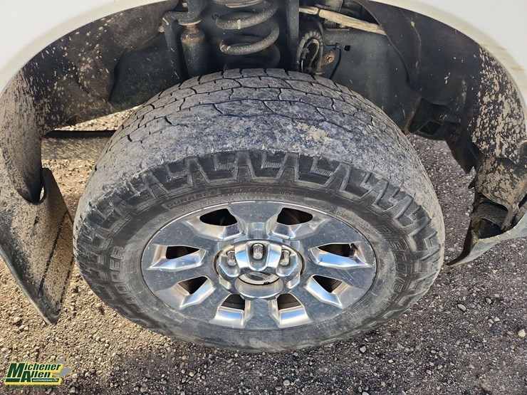 2019-ford-f350-image-29