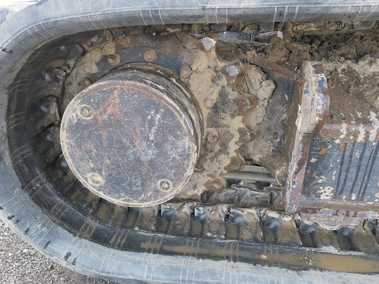 2017-kubota-kx080-image-21