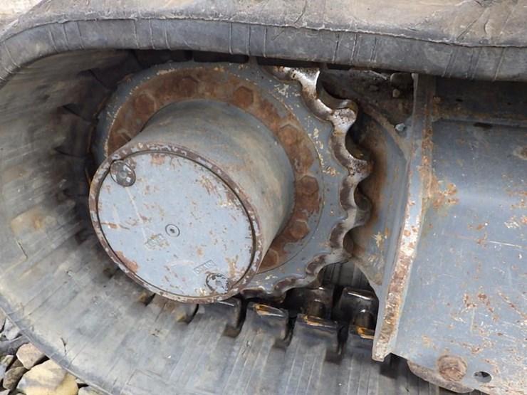 takeuchi-tb260-image-41