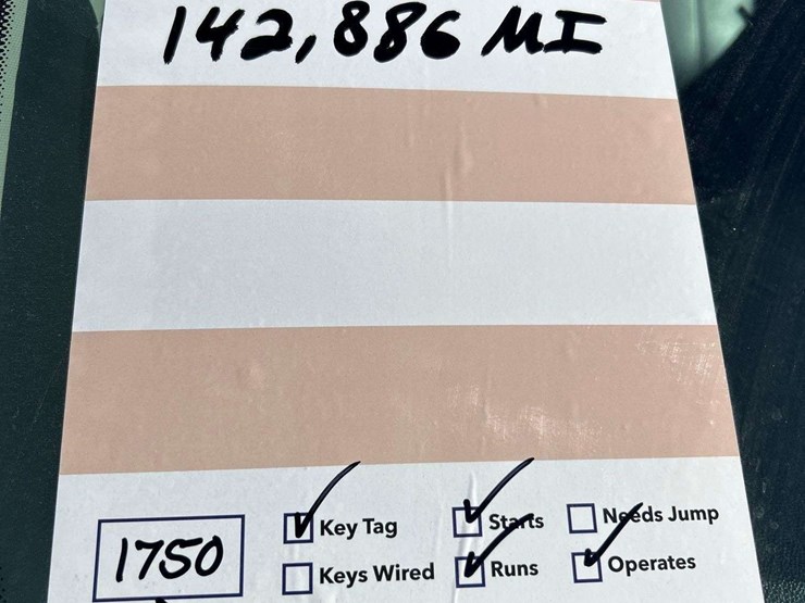 2014-gmc-acadia-image-32