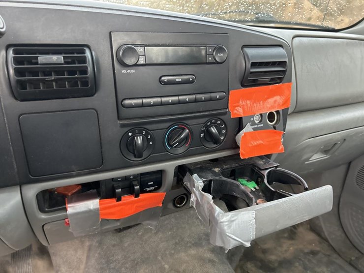 2006-ford-f250-image-51