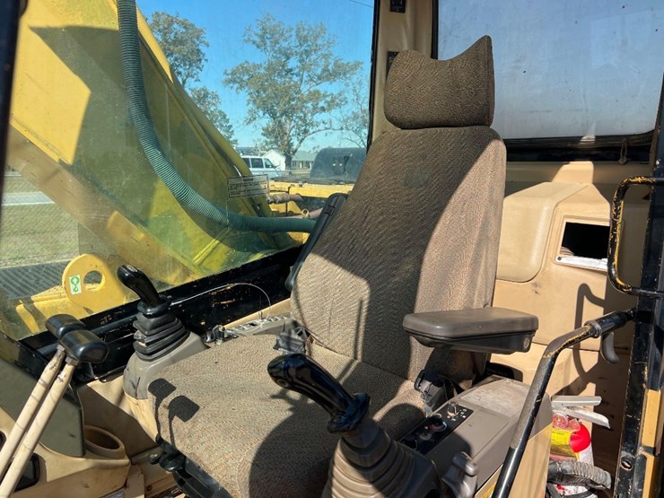 2000-caterpillar-322bl-image-33