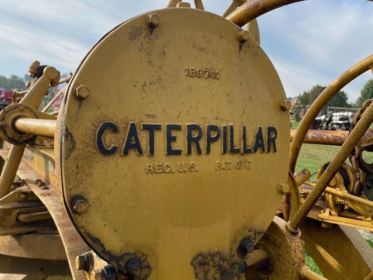 caterpillar-44-tow-grader-image-32