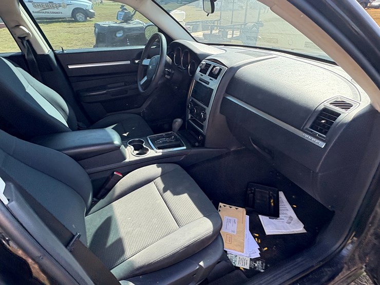 #22545-•-2010-dodge-charger-sxt-sedan-vin:-2b3ca3cvxah217072-image-24