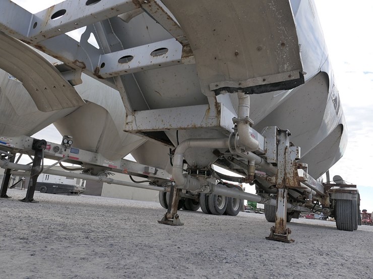 2019-gallegos-7300g-tandem-pneumatic-bulk-trailer,-sn:3dg1n4257kg000717,-no-image-7